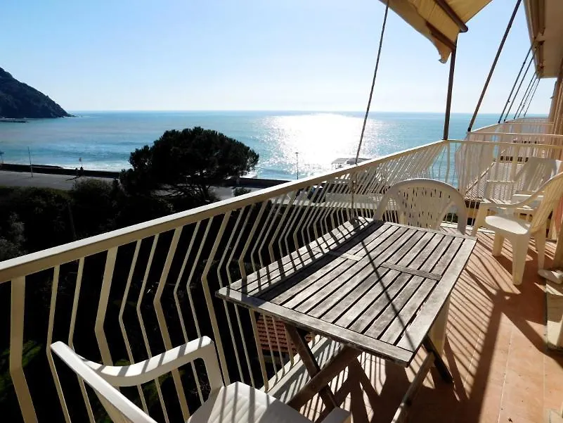 Apartment Spazioso Appartamento Vista Mare, Levanto