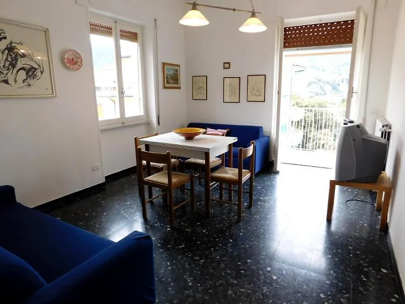 Spazioso Appartamento Vista Mare, Levanto Apartment